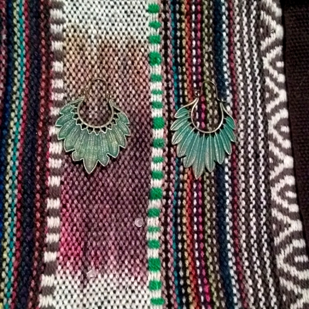 New feather boho earrings